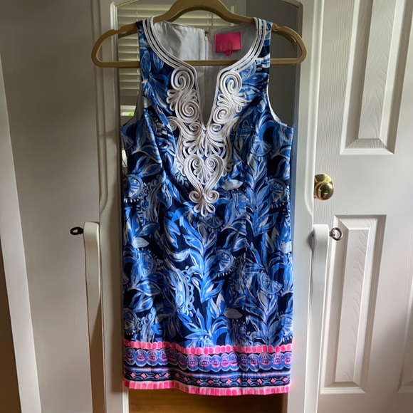 Like new Lilly Pulitzer dress - Picture 1 of 5